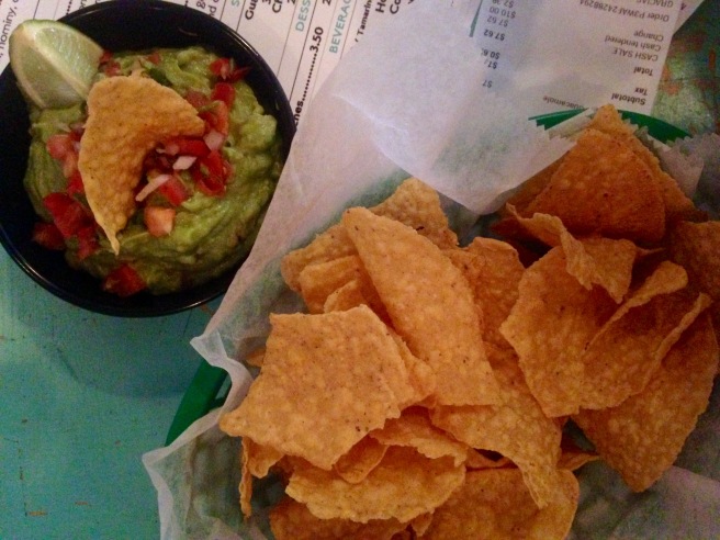 La Lupe chips and guac